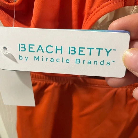 Beach Betty by Miracle Brands slimming cut out one piece, size small NWT. - Picture 6 of 7